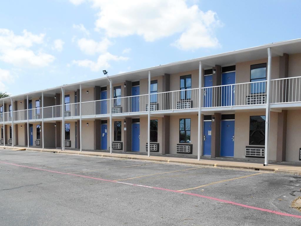 Motel 6 Sherman, Tx Exterior photo